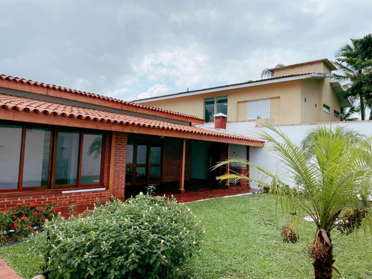 BEACH HOUSE Unidade 2 - Casa de Praia Guarujá 50 Metros do mar Esterno foto